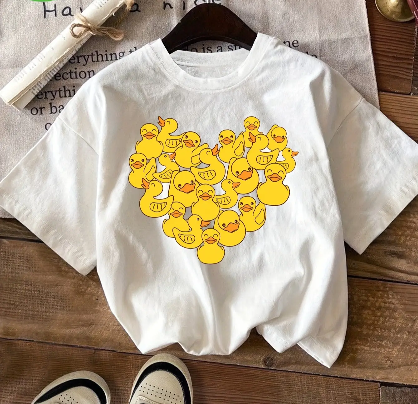 Summer Duck Clothing - Damska codzienna koszulka z krótkim rękawem