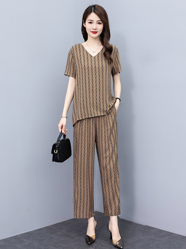 Summer Clothing Over 60 - Letni, luźny, dwuczęściowy zestaw w stylu